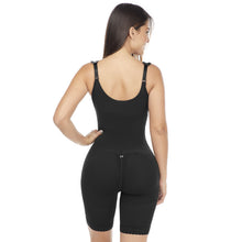 Load image into Gallery viewer, Fajas MariaE 9182 | Postpartum Women&#39;s Shapewear with Shoulder Pads | Daily and Postsurgical Use
