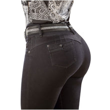 Load image into Gallery viewer, DRAXY 1443 Butt Lifting Mid Rise Skinny Jeans for Women
