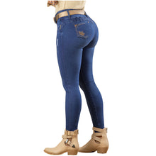 Load image into Gallery viewer, DRAXY 1449 Butt Lifting Classic Skinny Jeans for Women
