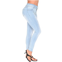 Load image into Gallery viewer, LOWLA 217988 | Skinny Colombian Butt Lifter Jeans with Removable Pads

